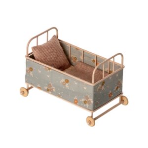 Łóżeczko dziecięce dla myszek